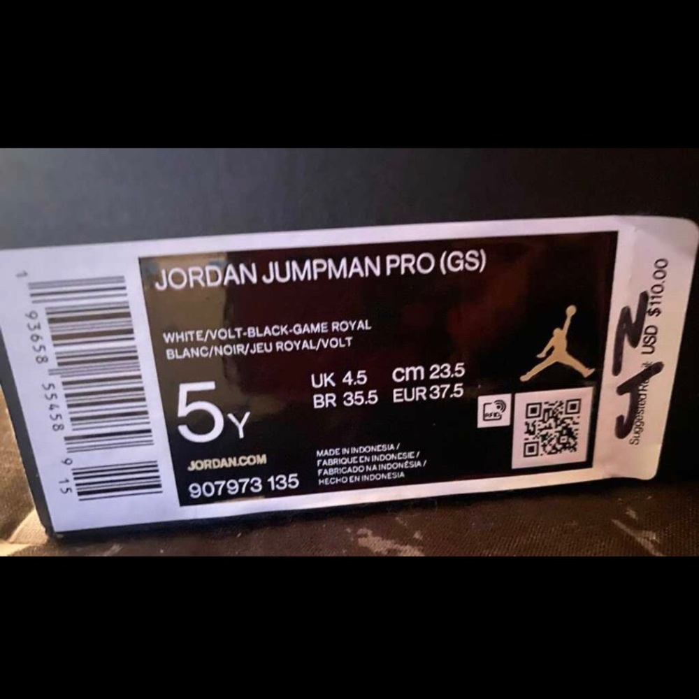 Jordan’s - Picture 2 of 2